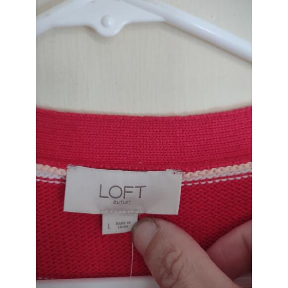 Ann Taylor Outlet Lightweight Peach and Red Striped Cardigan Size Large Preppy - Picture 2 of 6